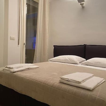 פירנצה Lauren Apartment מראה חיצוני תמונה
