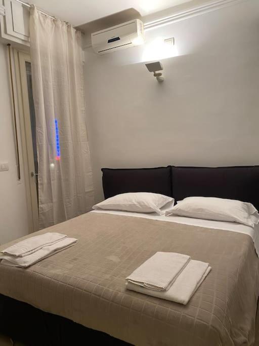 פירנצה Lauren Apartment מראה חיצוני תמונה