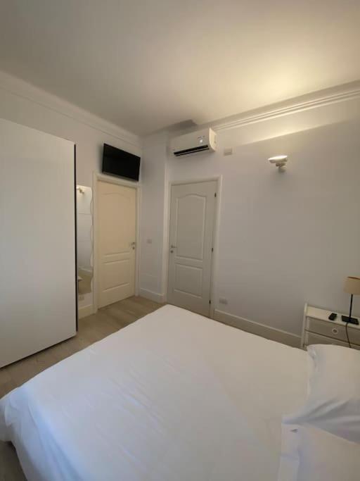 פירנצה Lauren Apartment מראה חיצוני תמונה